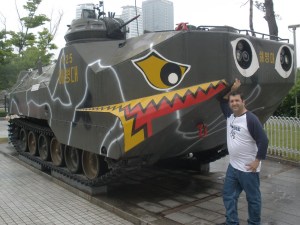 Ross stands by Tank at War Museum in Korea