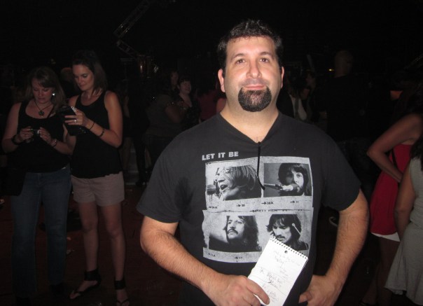 Ross writes about Duran Duran for Vegas 7 Magazine.